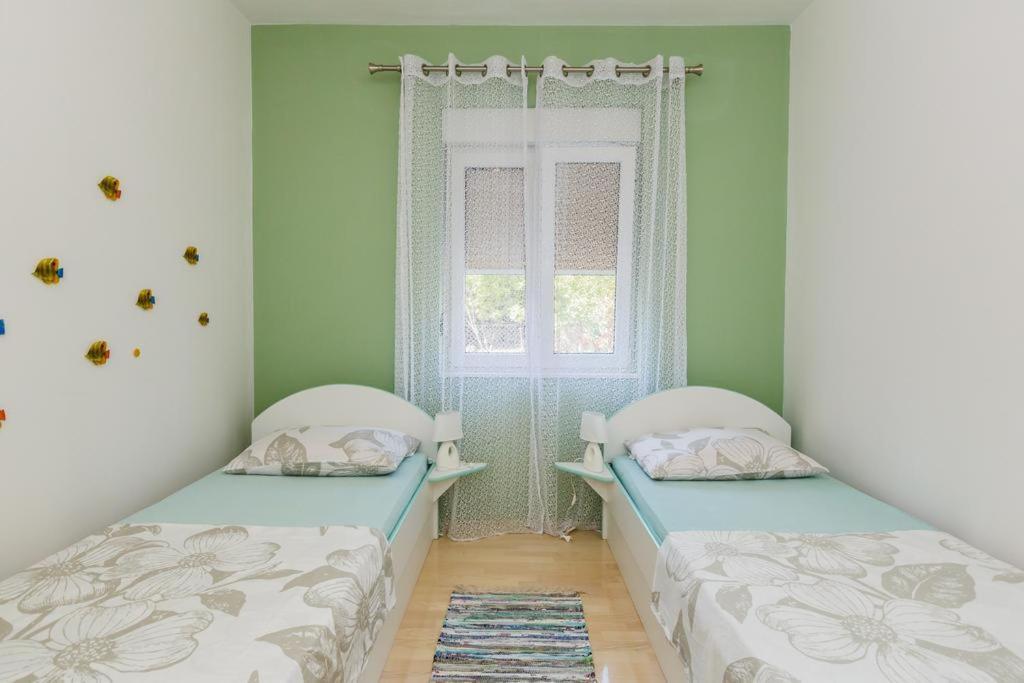 Apartman A&B Kaštela Esterno foto